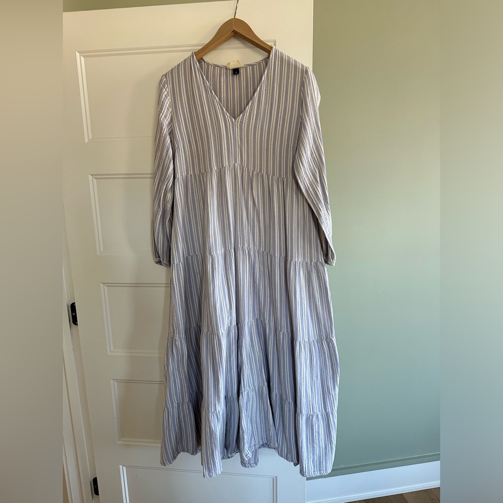 Universal Threads Balloon Dress